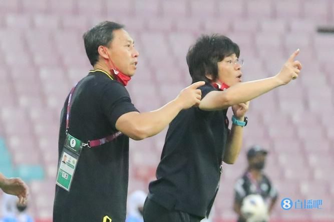 阿娇双腿岔开实干13分钟